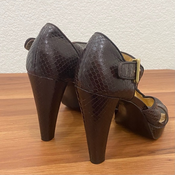 COACH “Ivanah” Python Leather Chestnut Brown High Heels Sandals Size 7.5B - Picture 5 of 16